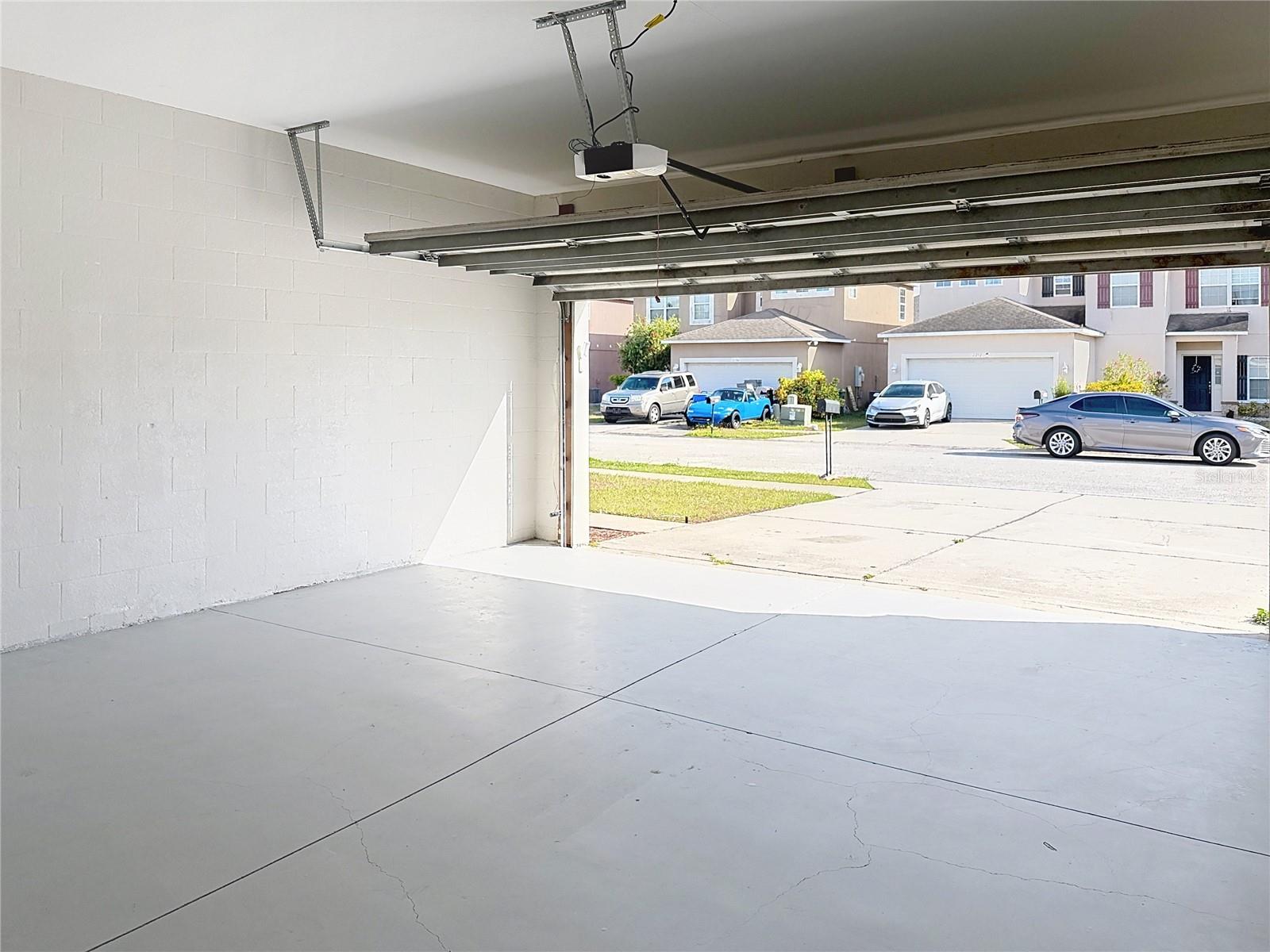 Image 16 of 17 For 2293 Whitley Lane