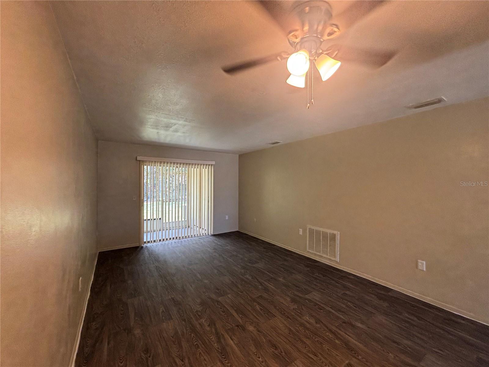 Image 10 of 22 For 2850 Westmoreland Court