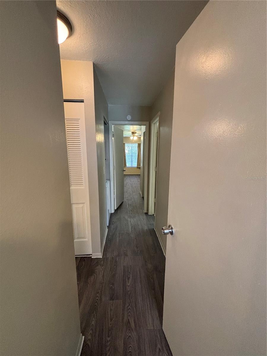 Image 13 of 22 For 2850 Westmoreland Court