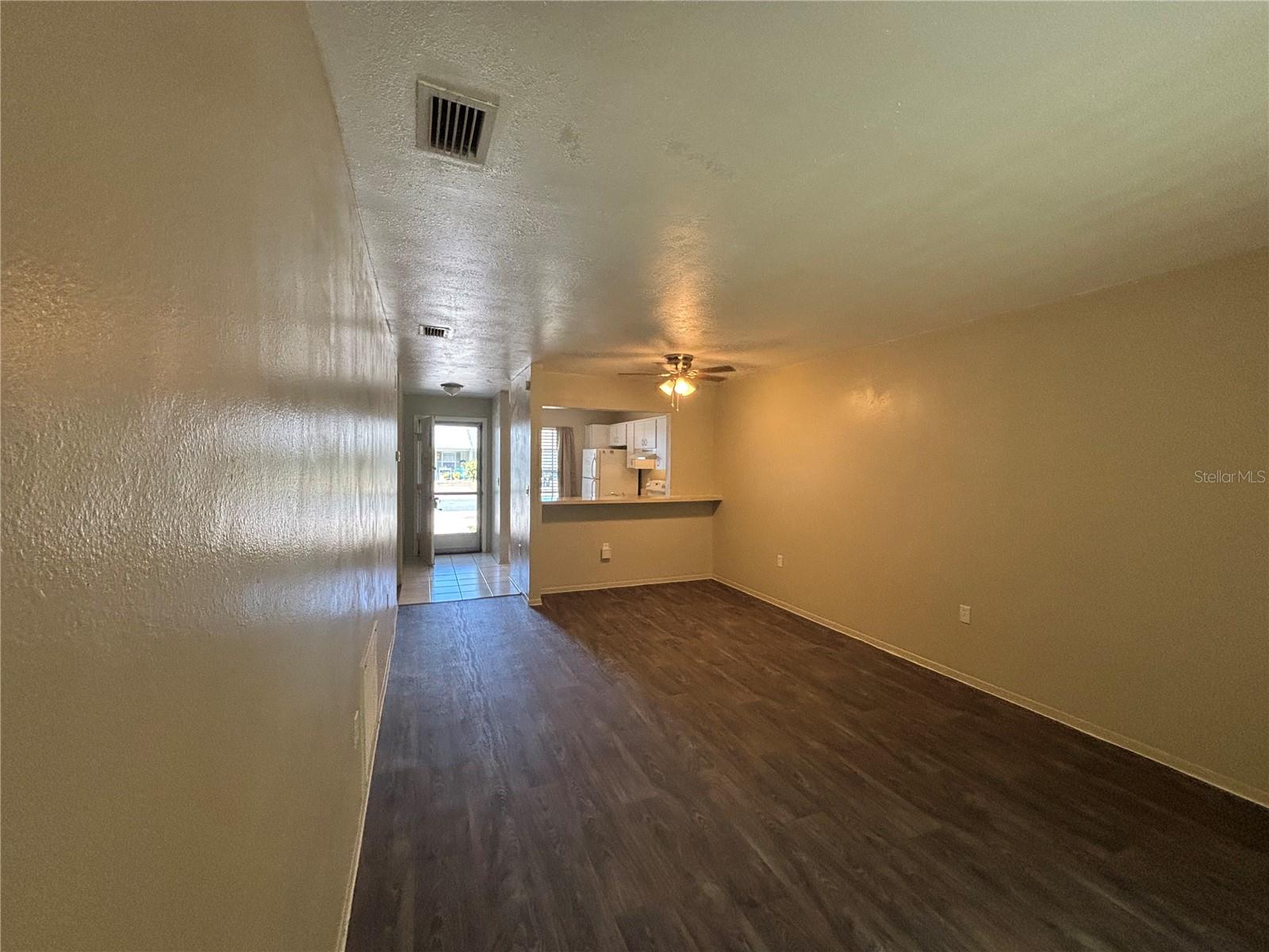 Image 4 of 22 For 2850 Westmoreland Court