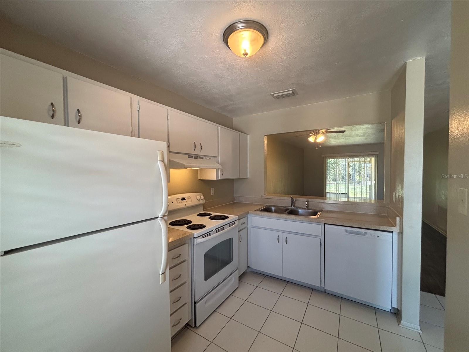 Image 7 of 22 For 2850 Westmoreland Court