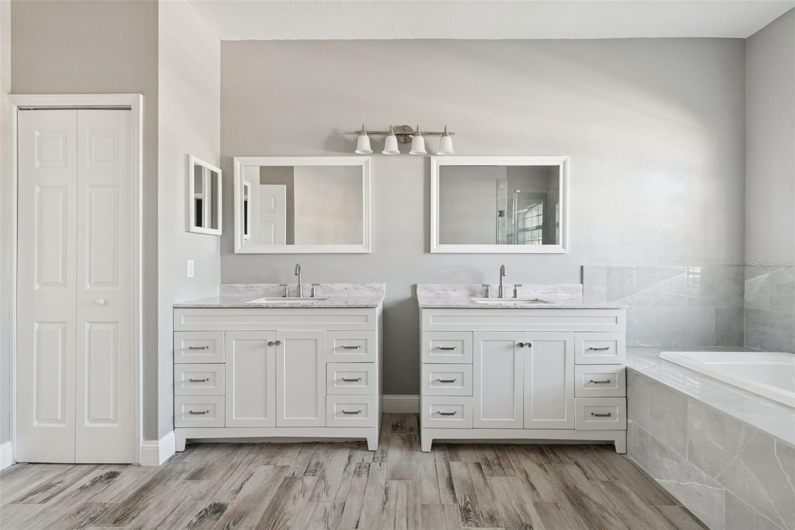 Image 28 of 83 For 12003 Pennfield Place