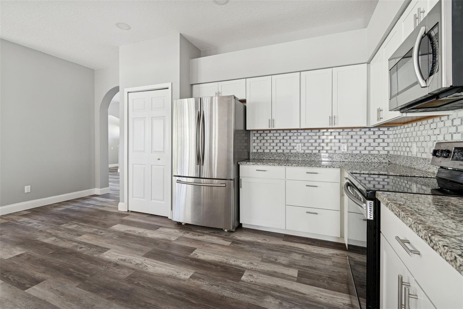 Image 39 of 83 For 12003 Pennfield Place