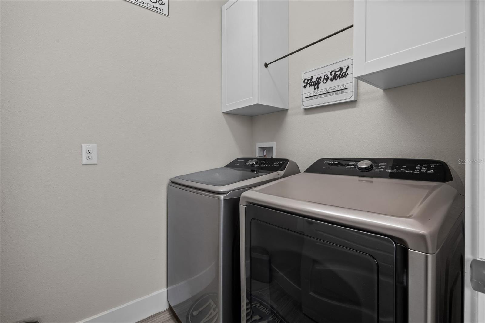 Image 10 of 52 For 17999 Fenders Way