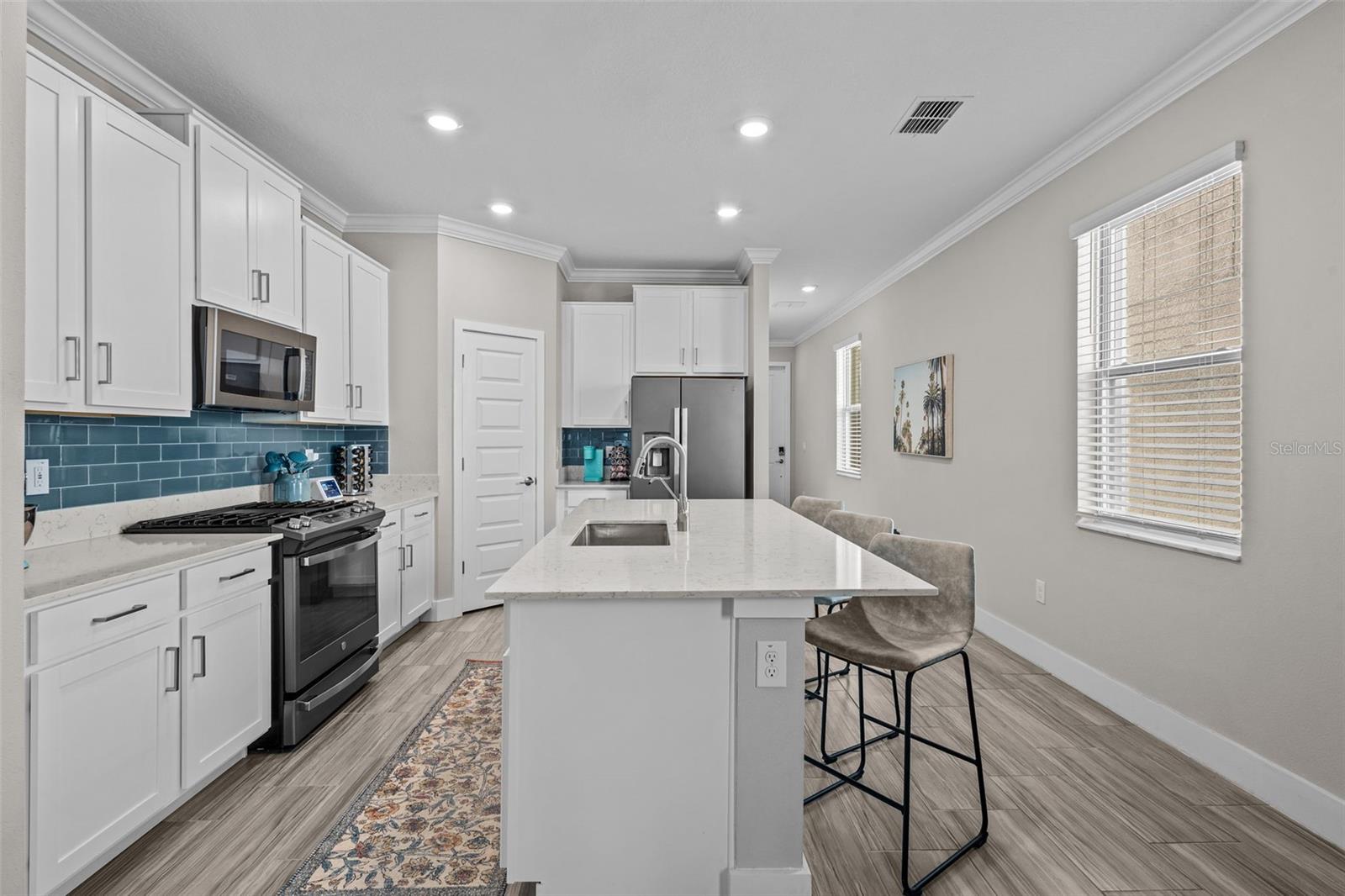 Image 13 of 52 For 17999 Fenders Way