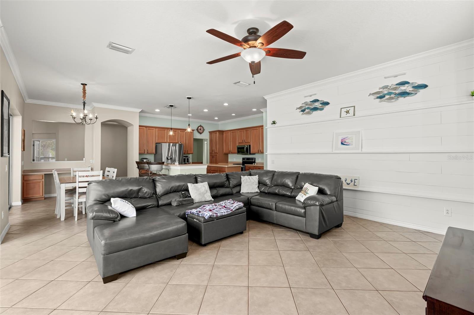 Image 22 of 70 For 15321 Vireoglen Lane