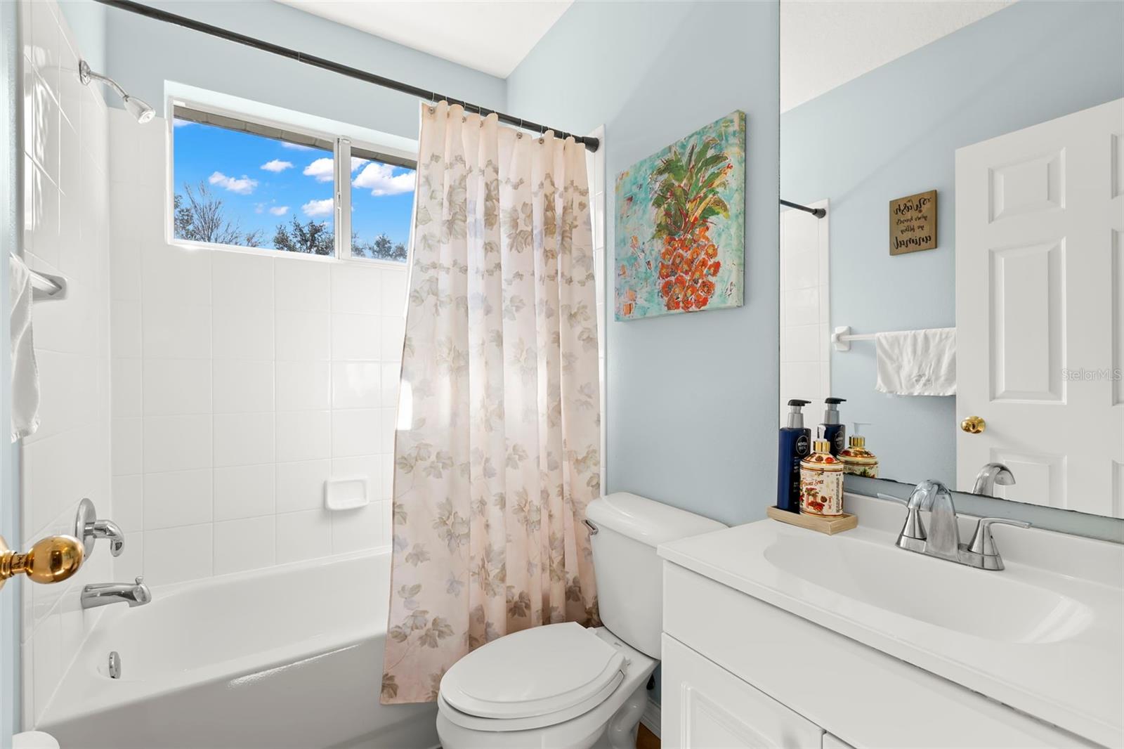 Image 40 of 70 For 15321 Vireoglen Lane