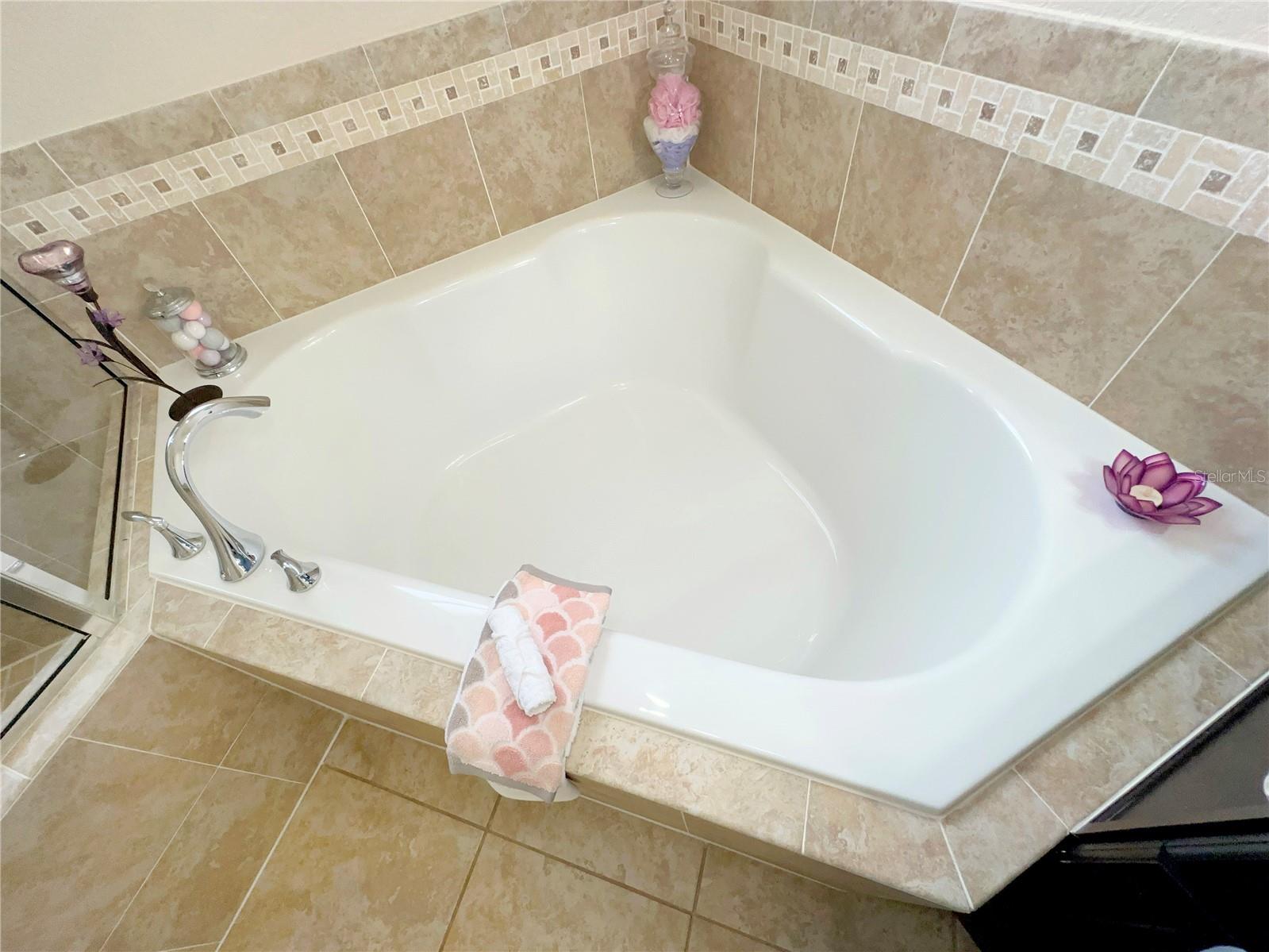 Image 13 of 51 For 166 Marylee Lane