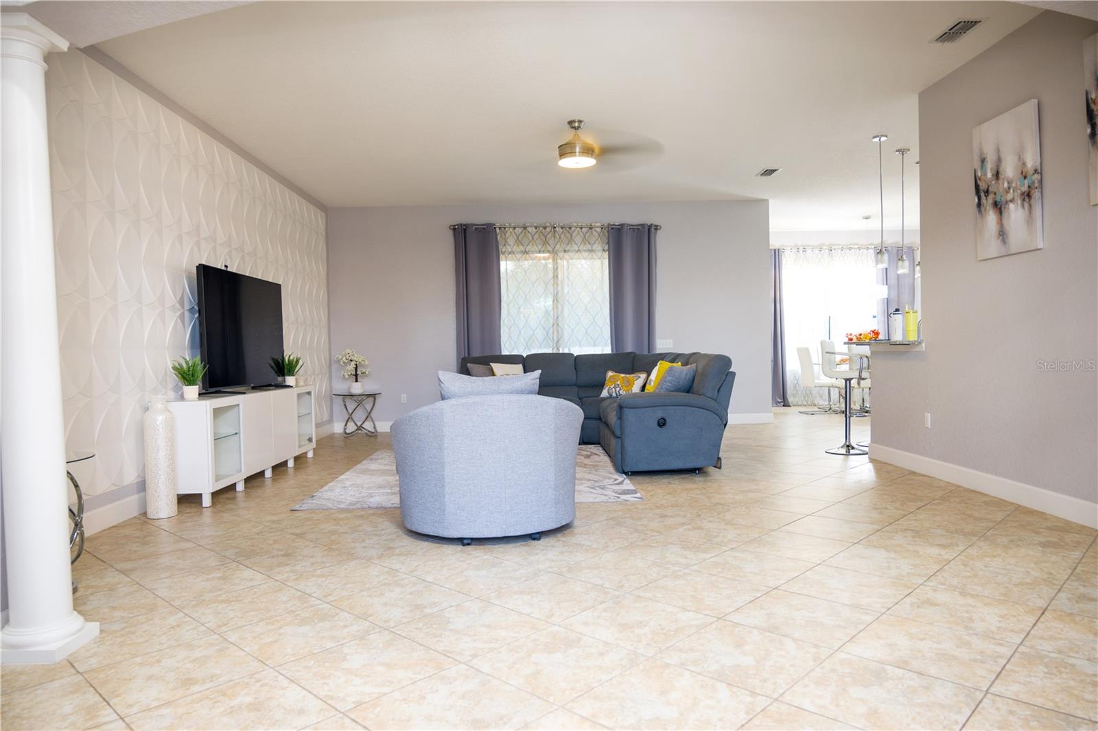 Image 22 of 51 For 166 Marylee Lane