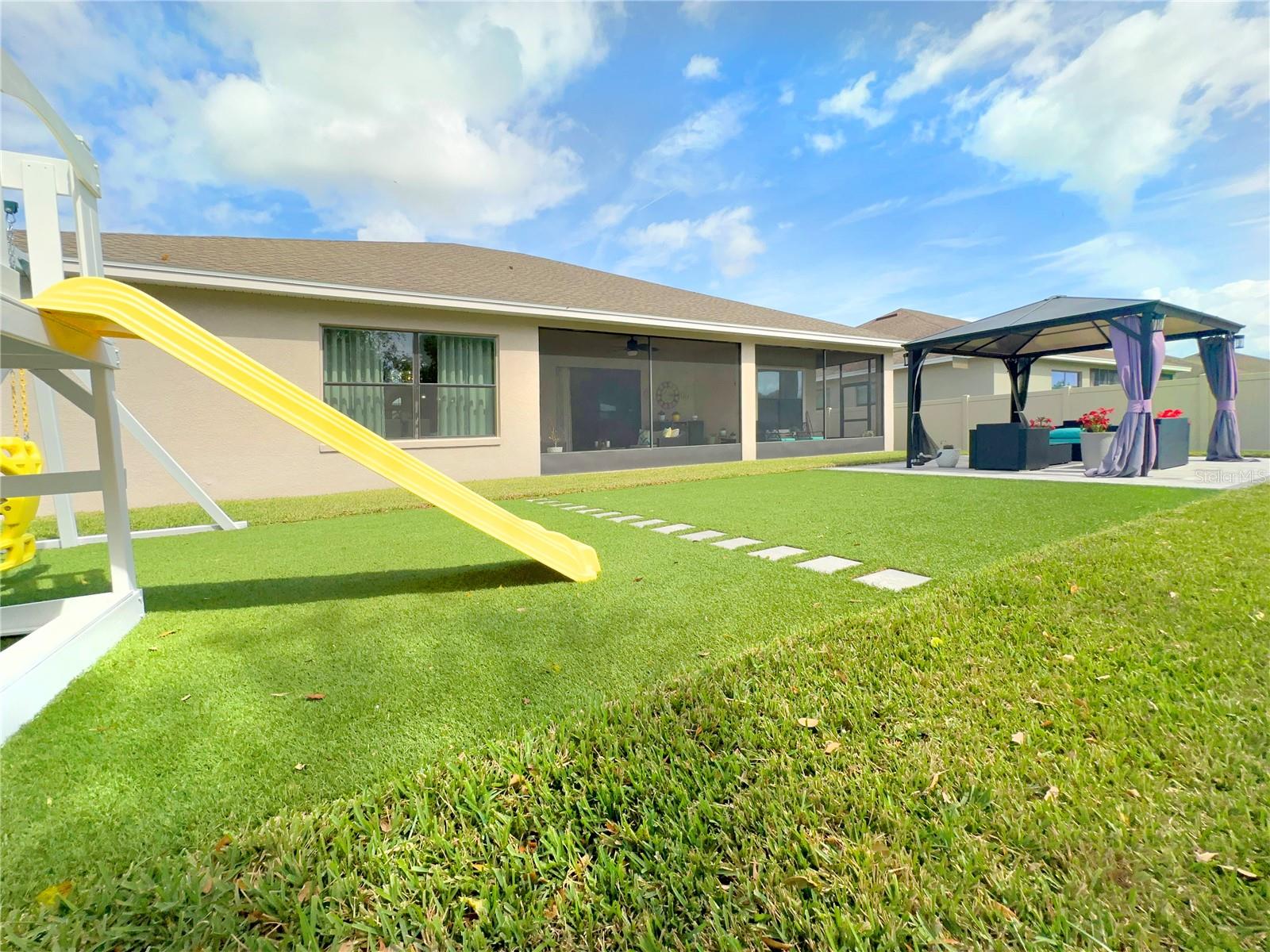 Image 42 of 51 For 166 Marylee Lane