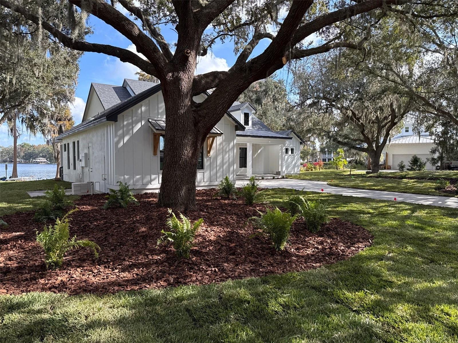 Image 4 of 12 For 14151 Wadsworth Drive