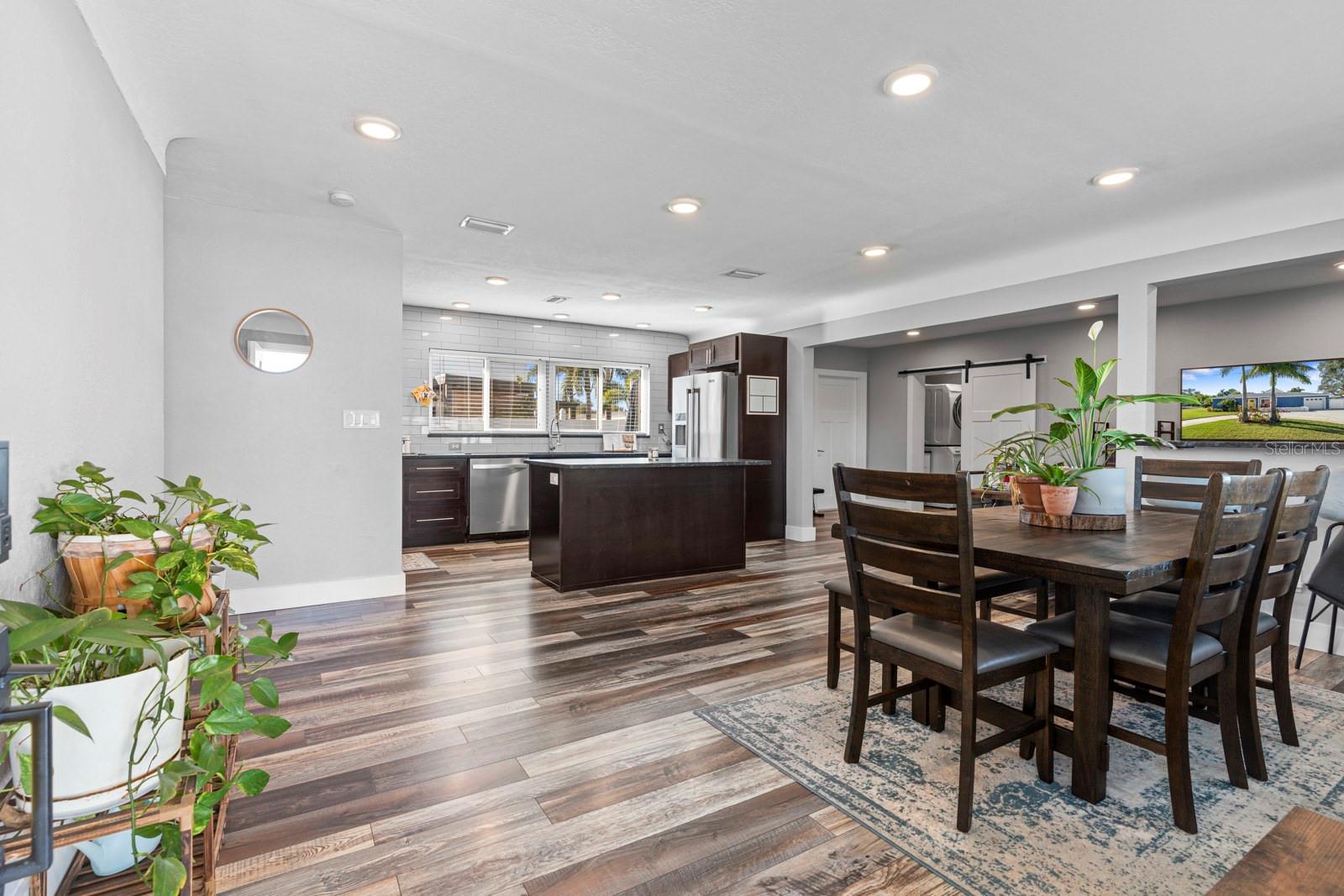 Image 11 of 52 For 2460 43rd Street N