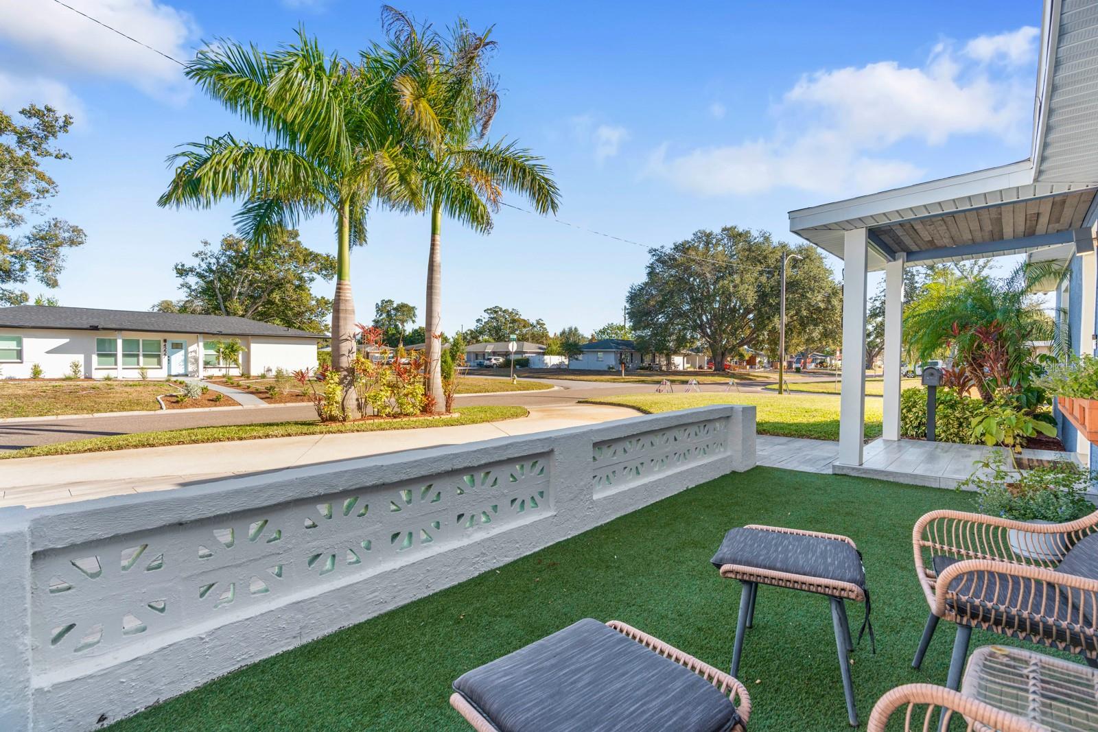 Image 7 of 52 For 2460 43rd Street N