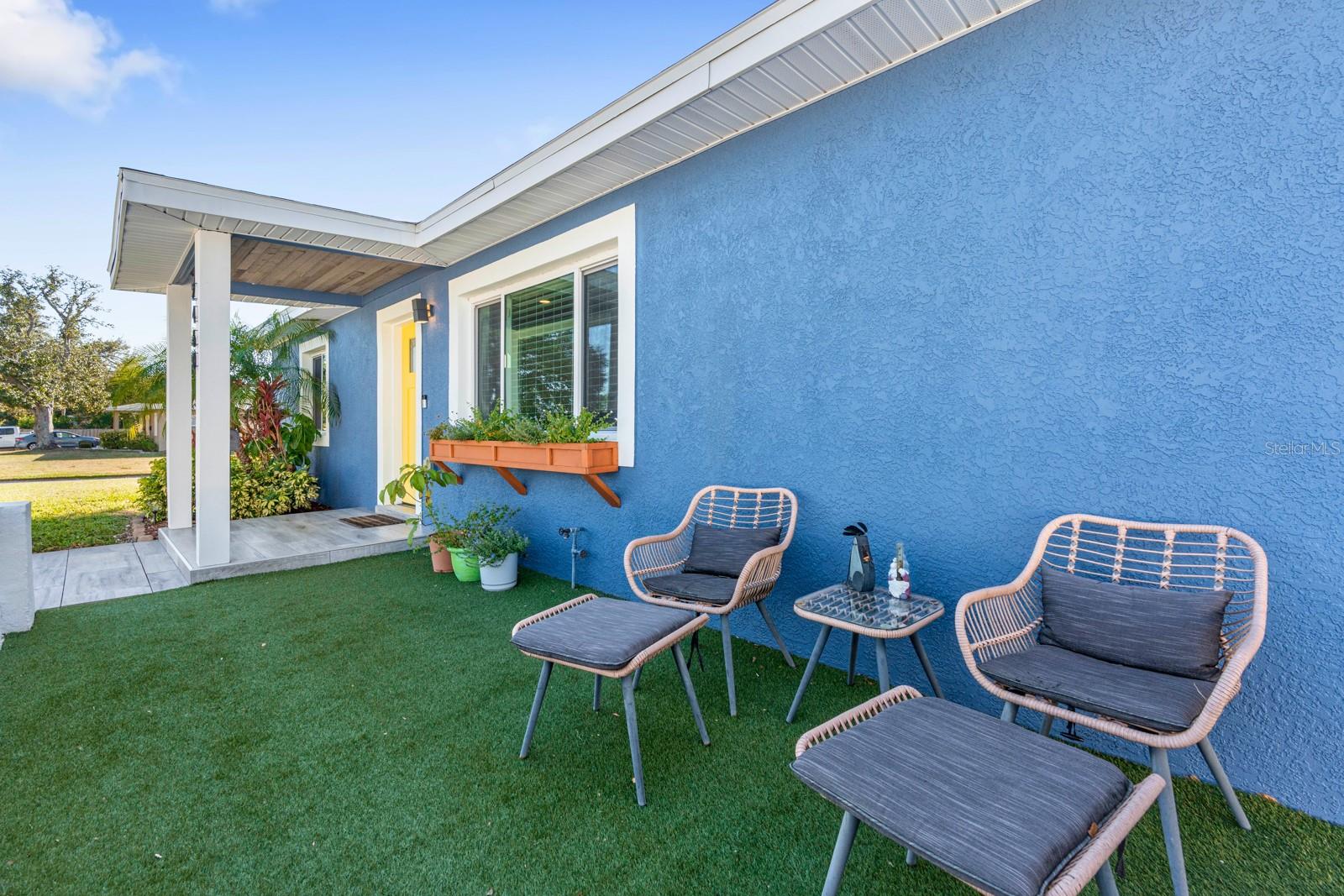 Image 8 of 52 For 2460 43rd Street N