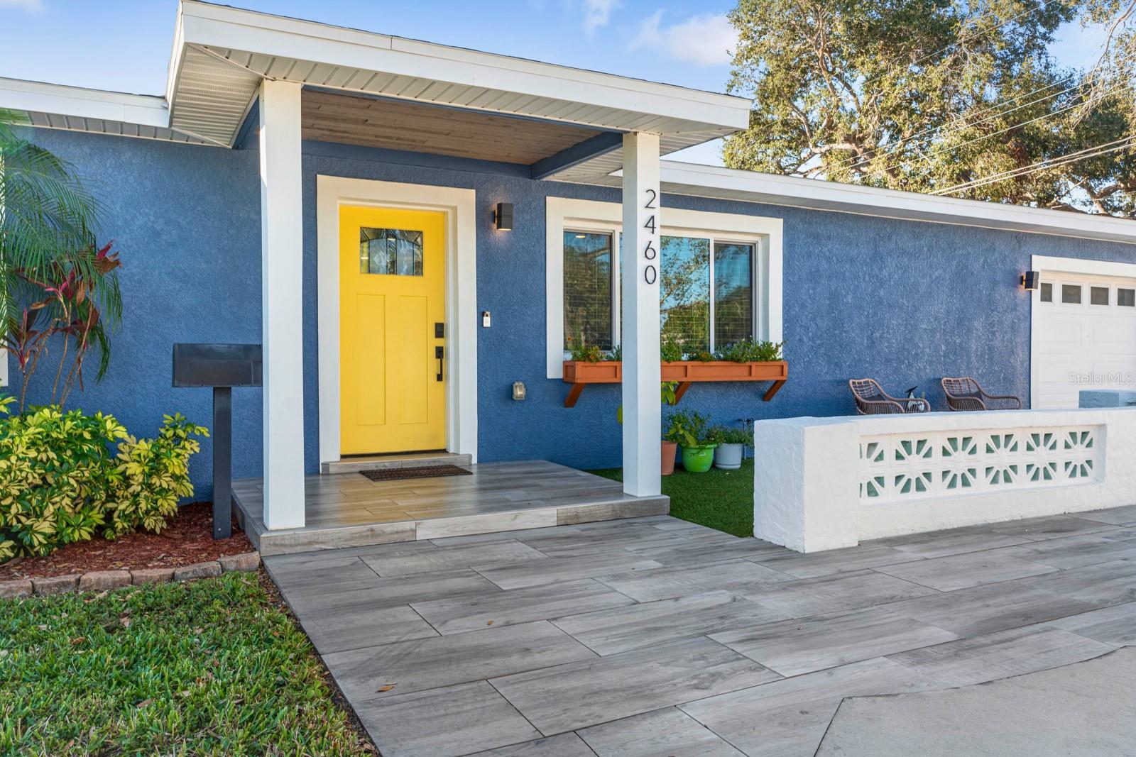 Image 9 of 52 For 2460 43rd Street N