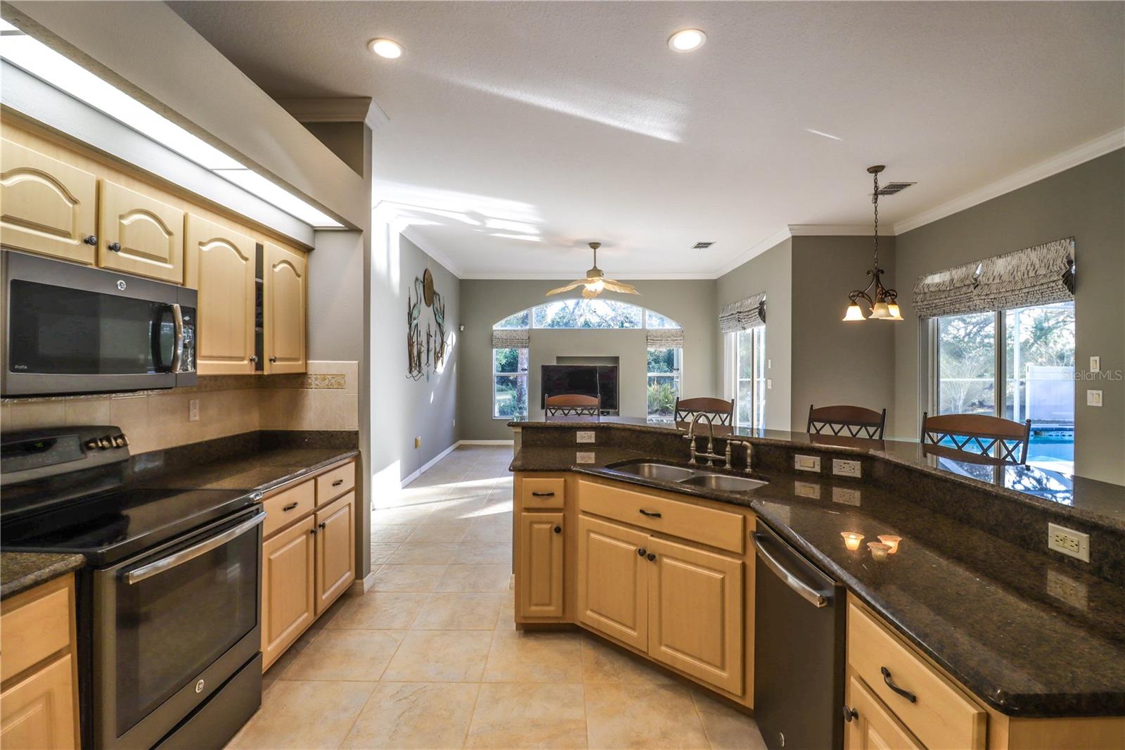 Image 14 of 85 For 20600 Moreland Drive