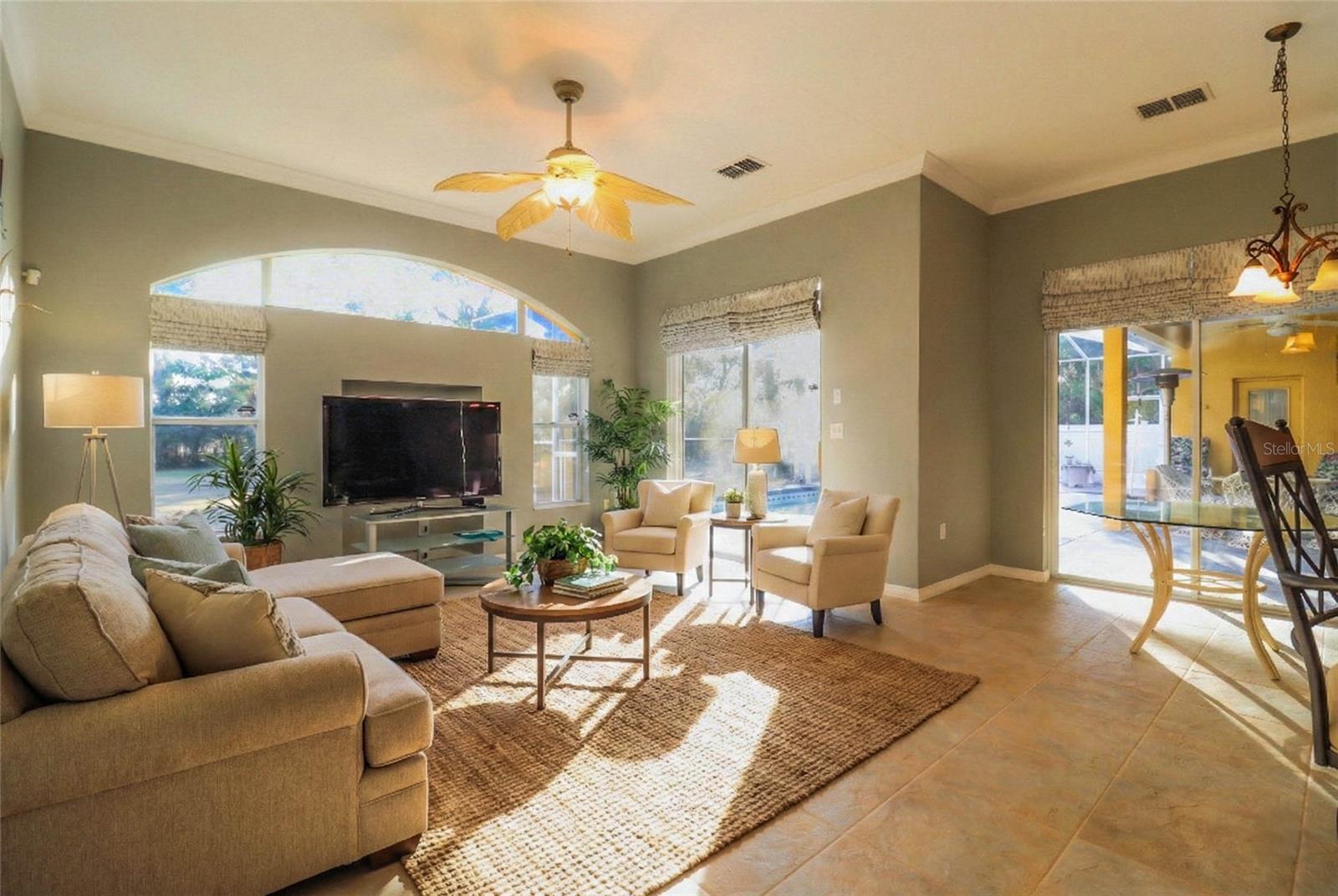 Image 20 of 85 For 20600 Moreland Drive