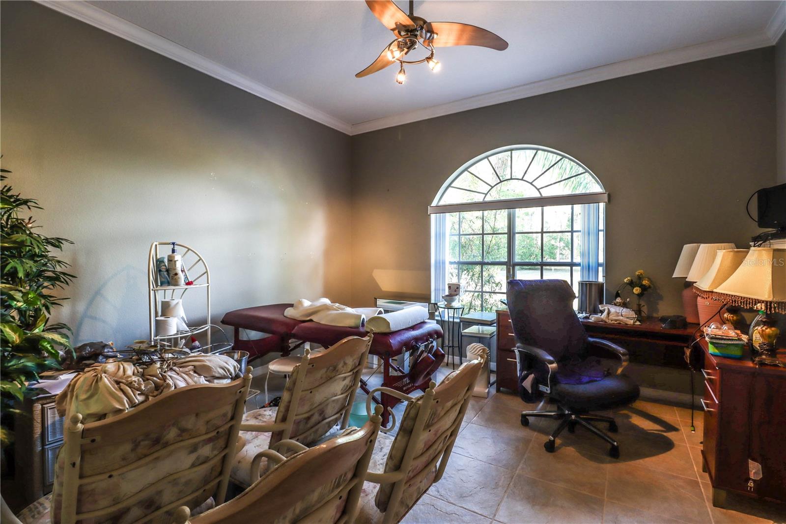 Image 24 of 85 For 20600 Moreland Drive