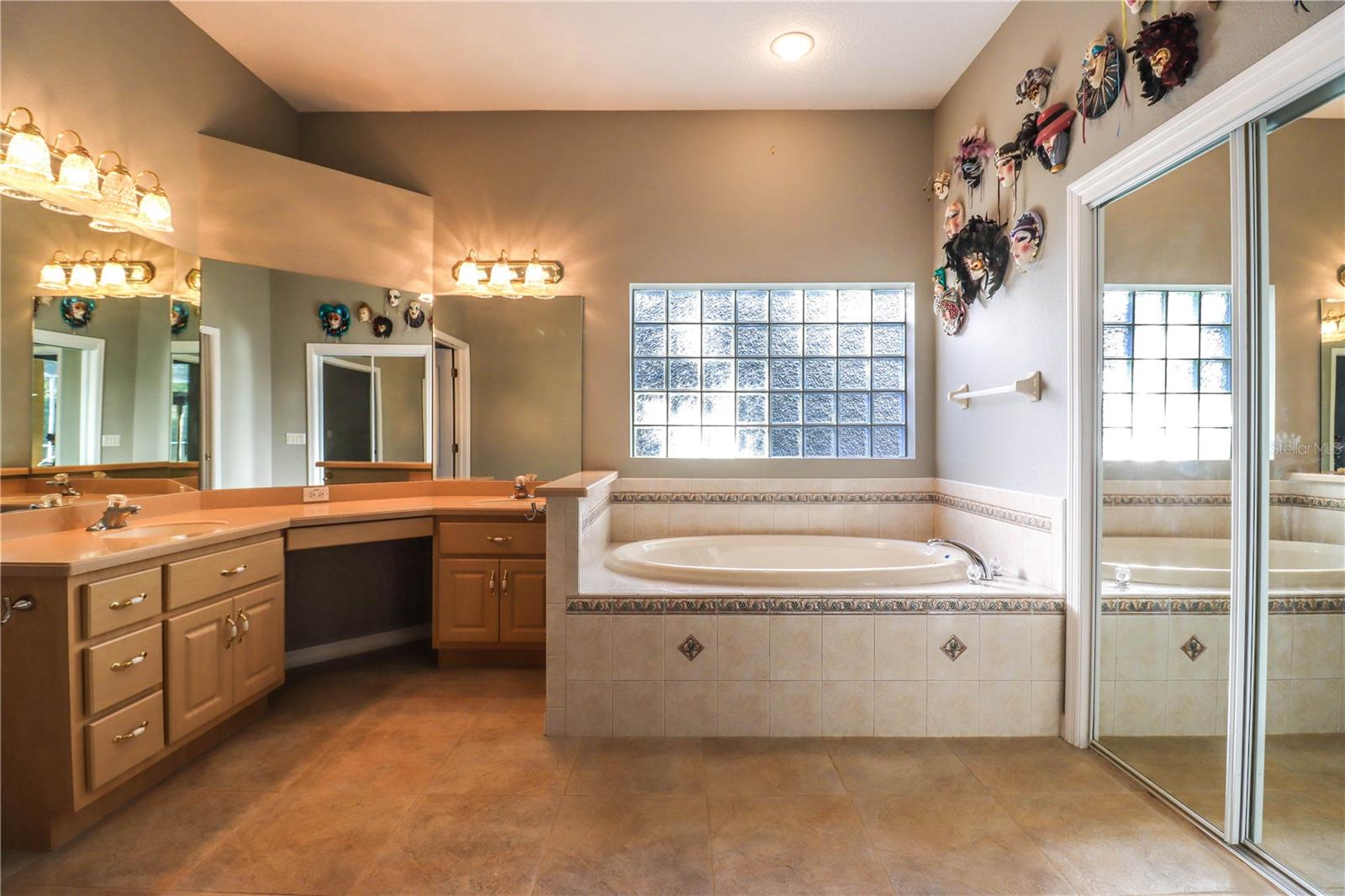 Image 32 of 85 For 20600 Moreland Drive