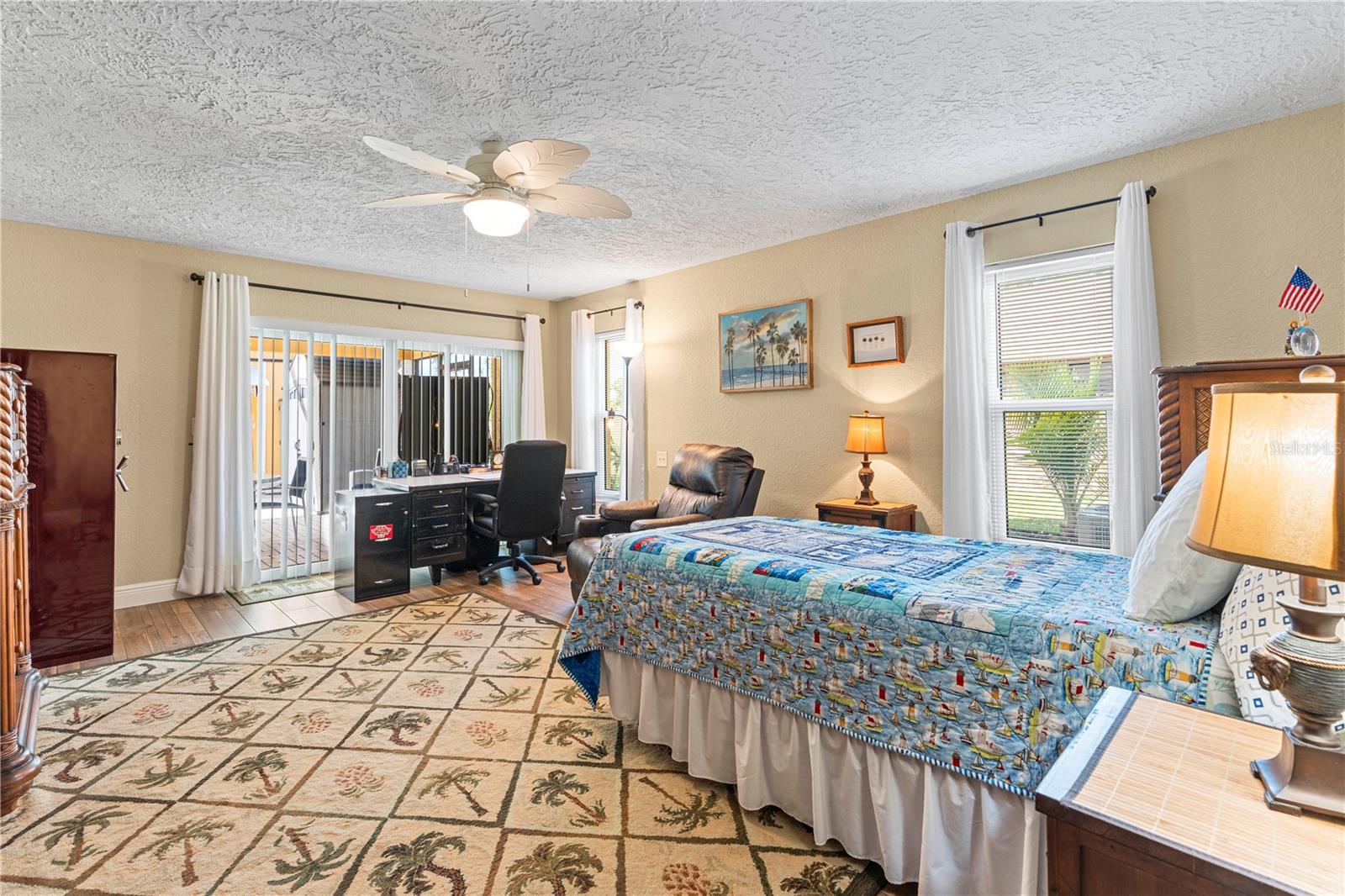 Image 35 of 80 For 1905 Country Club Court