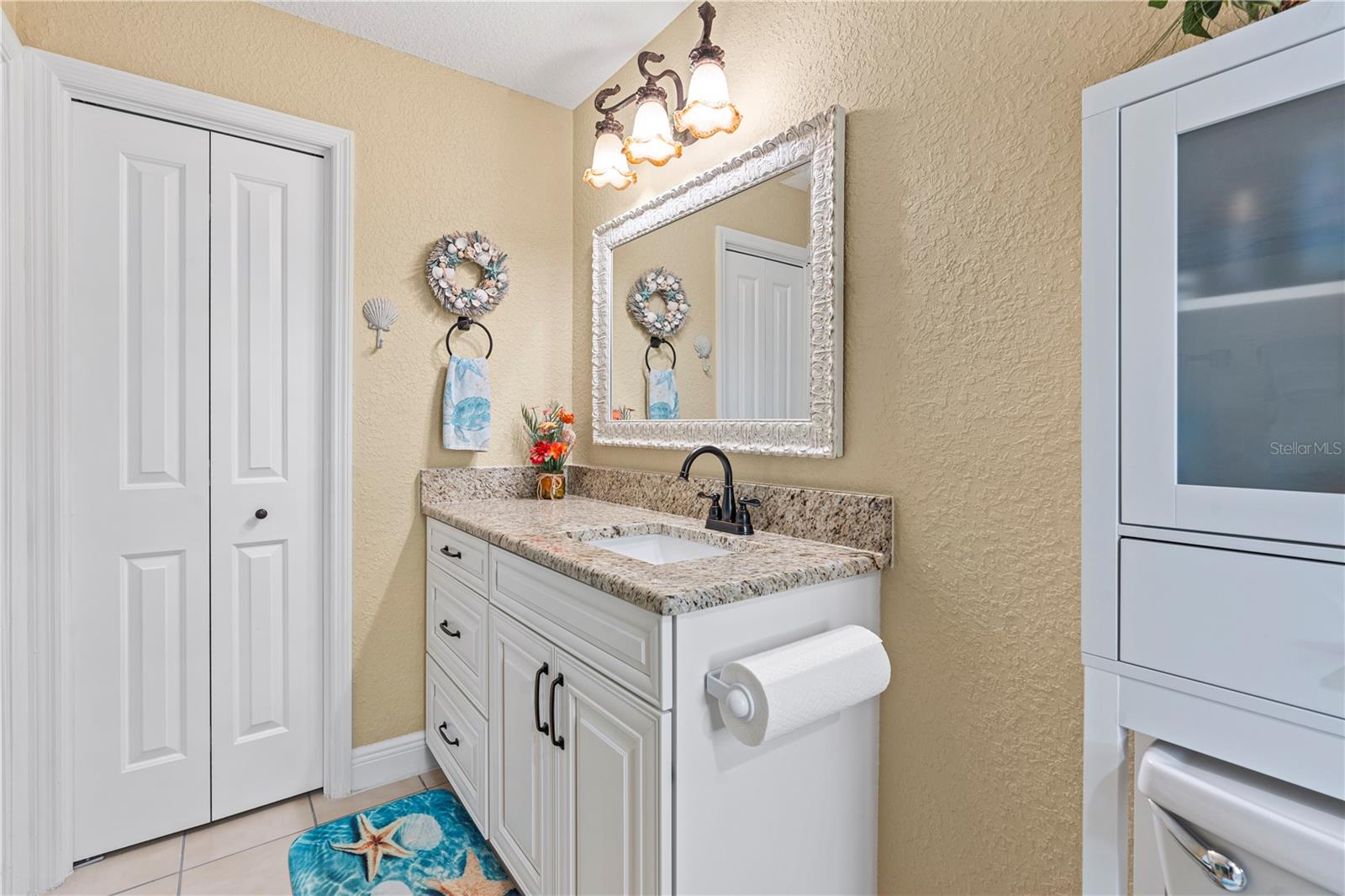 Image 40 of 80 For 1905 Country Club Court