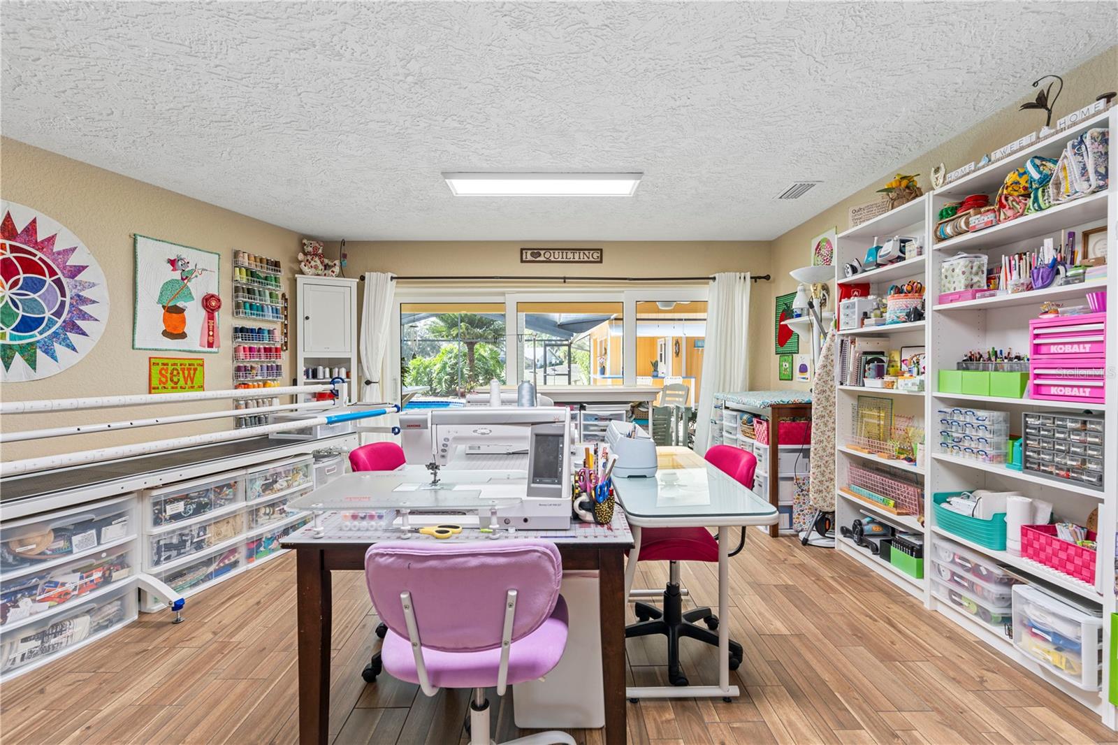 Image 43 of 80 For 1905 Country Club Court