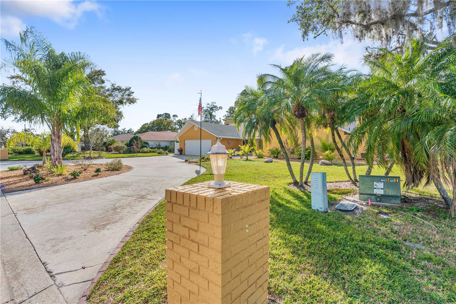 Image 63 of 80 For 1905 Country Club Court