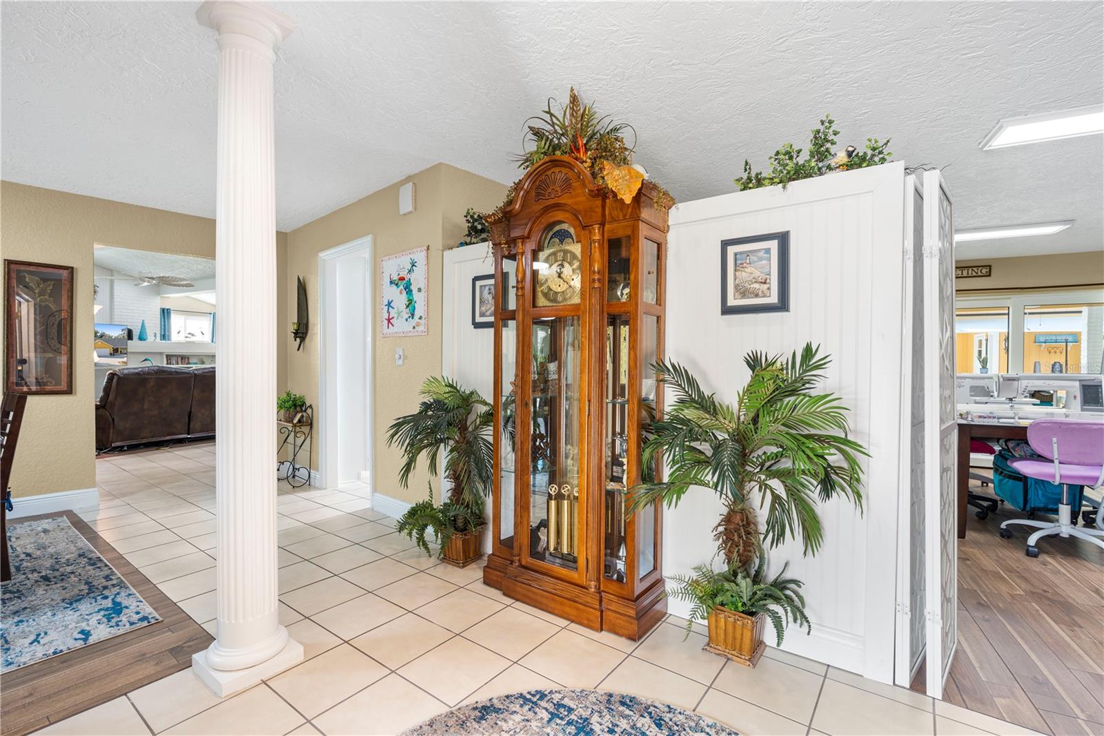 Image 8 of 80 For 1905 Country Club Court