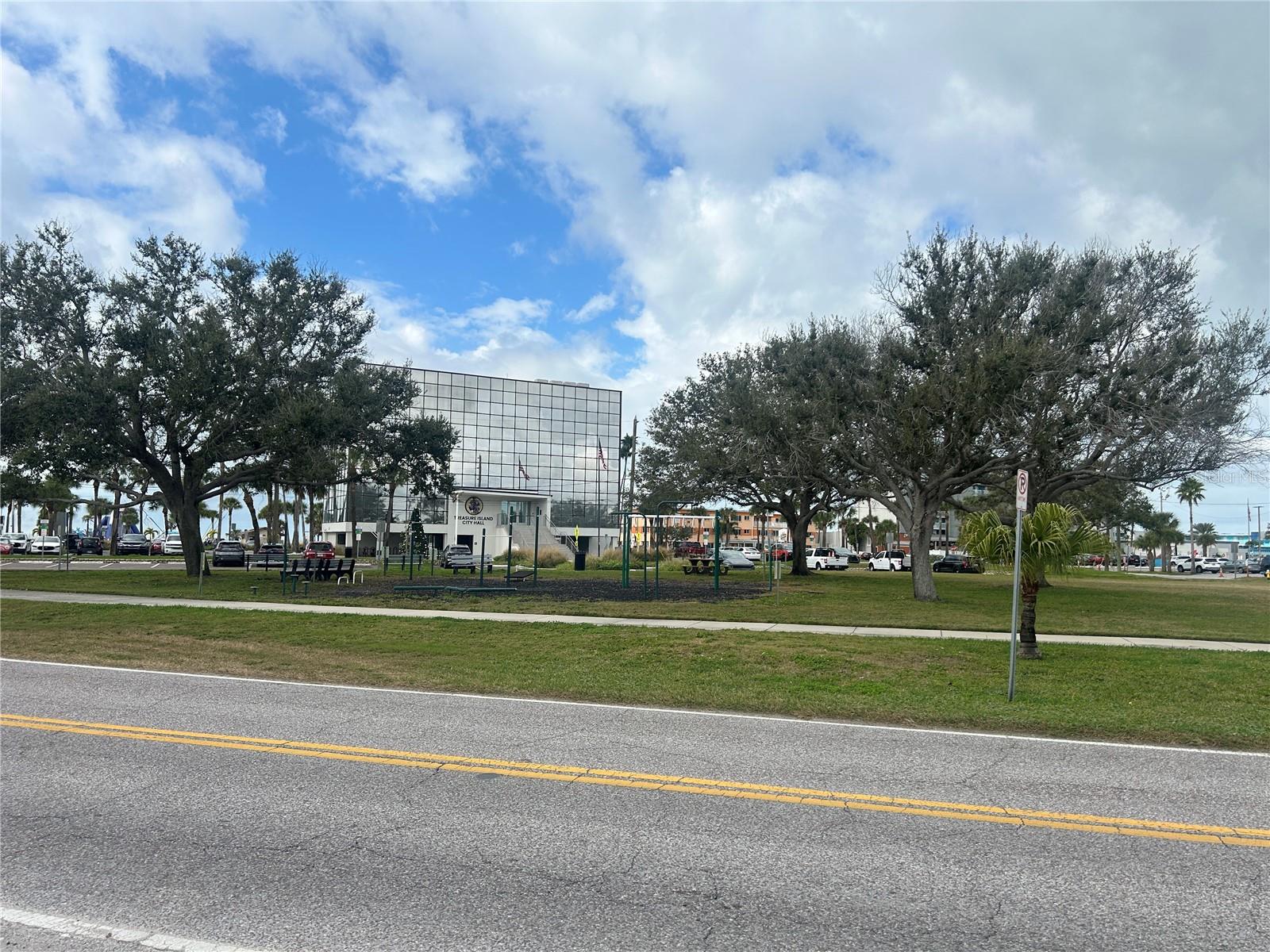 Image 28 of 29 For 129 104th Avenue 101