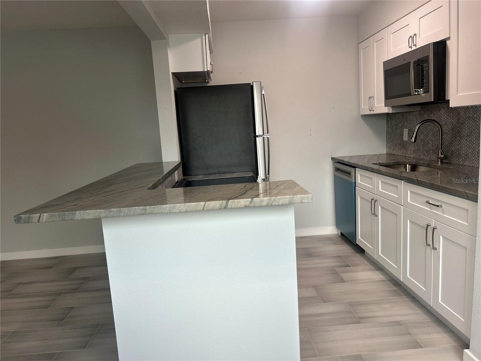 Image 9 of 29 For 129 104th Avenue 101