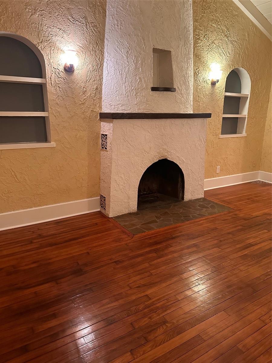 Image 3 of 19 For 4101 4th Street S