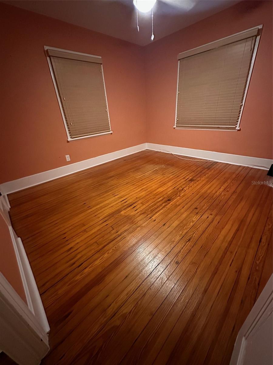 Image 9 of 19 For 4101 4th Street S