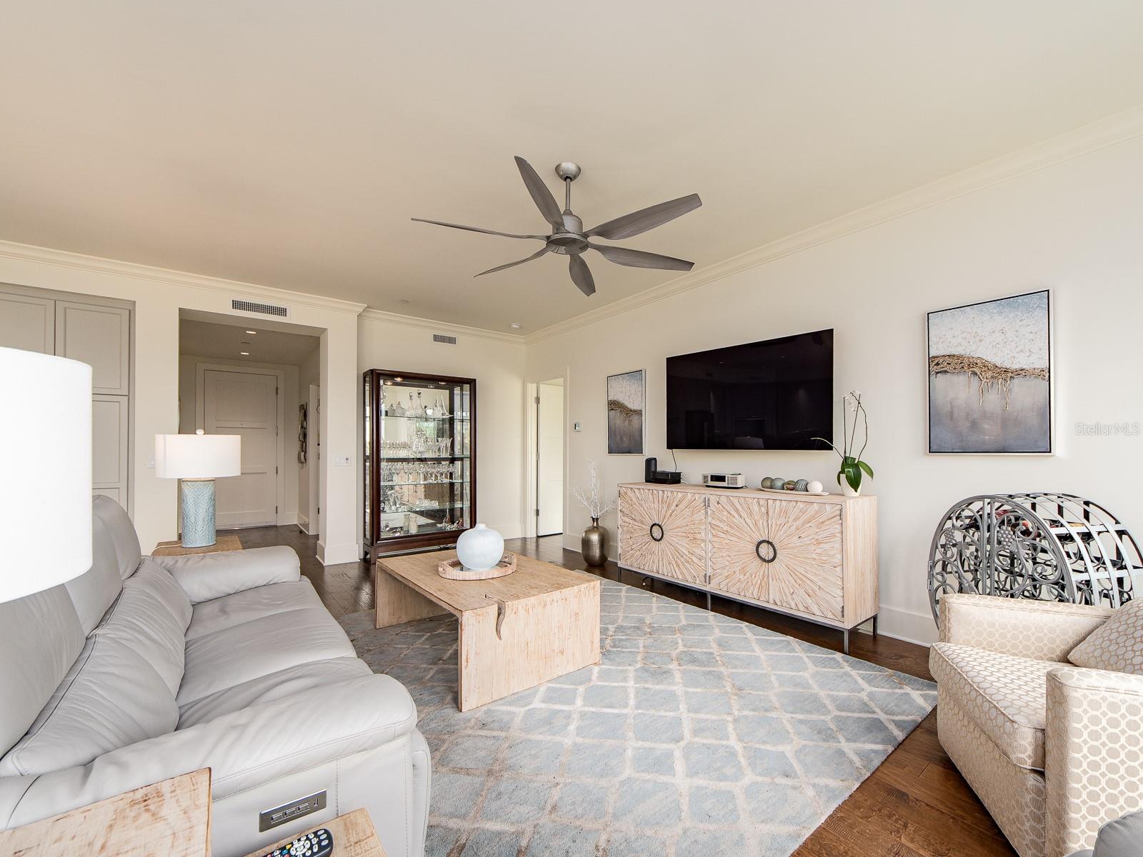 Image 12 of 40 For 145 Belleview Boulevard 203