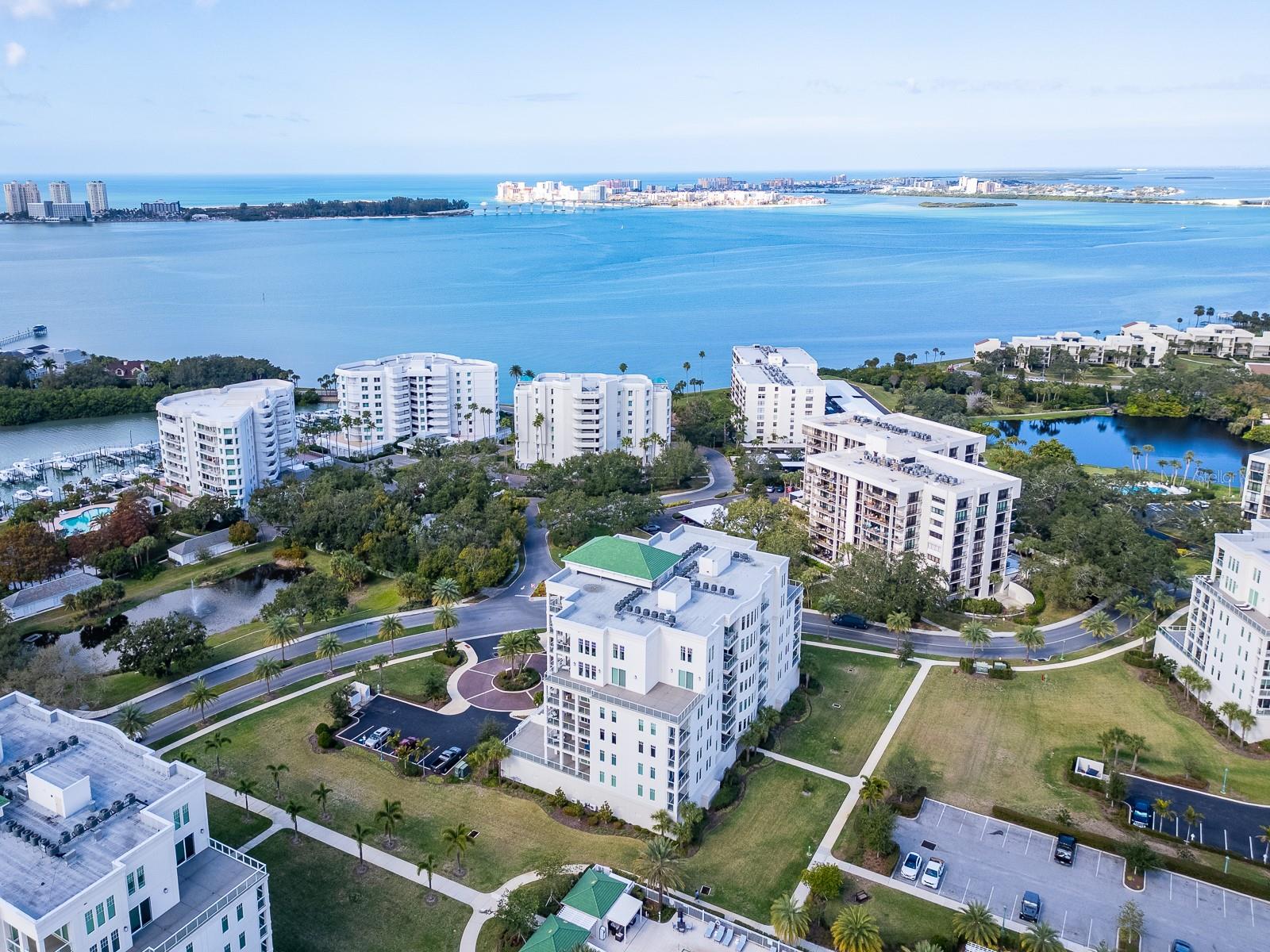 Image 2 of 40 For 145 Belleview Boulevard 203