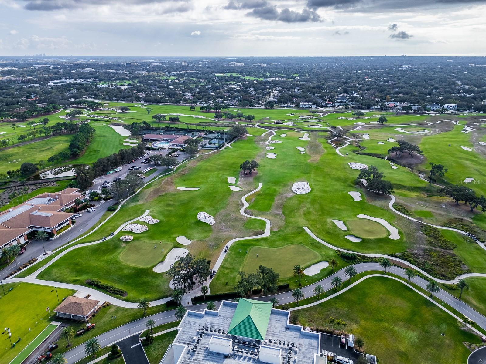 Image 3 of 40 For 145 Belleview Boulevard 203