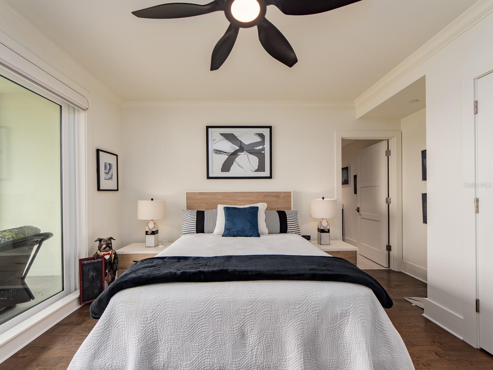 Image 31 of 40 For 145 Belleview Boulevard 203