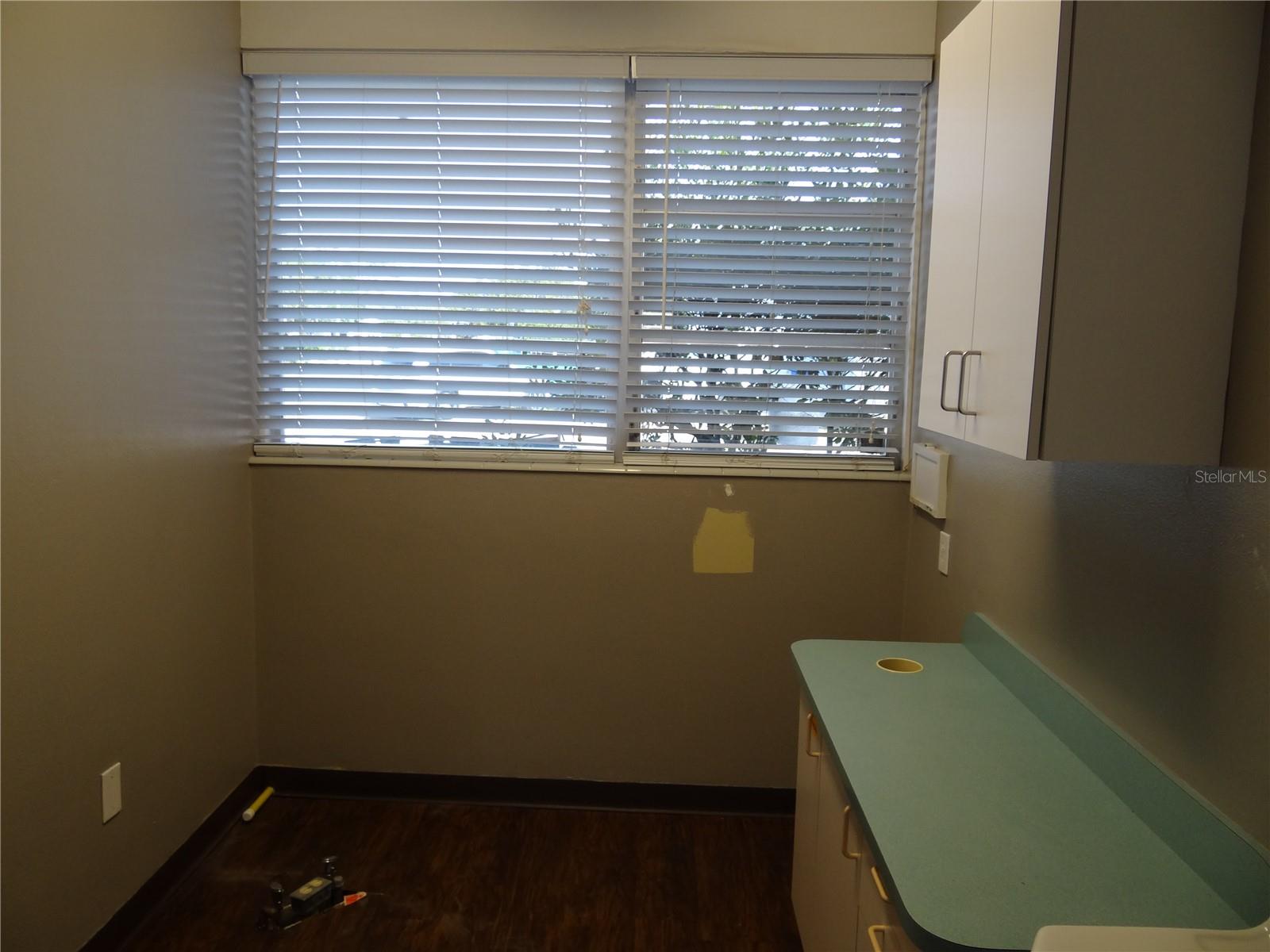 Image 11 of 37 For 3863 Central Avenue