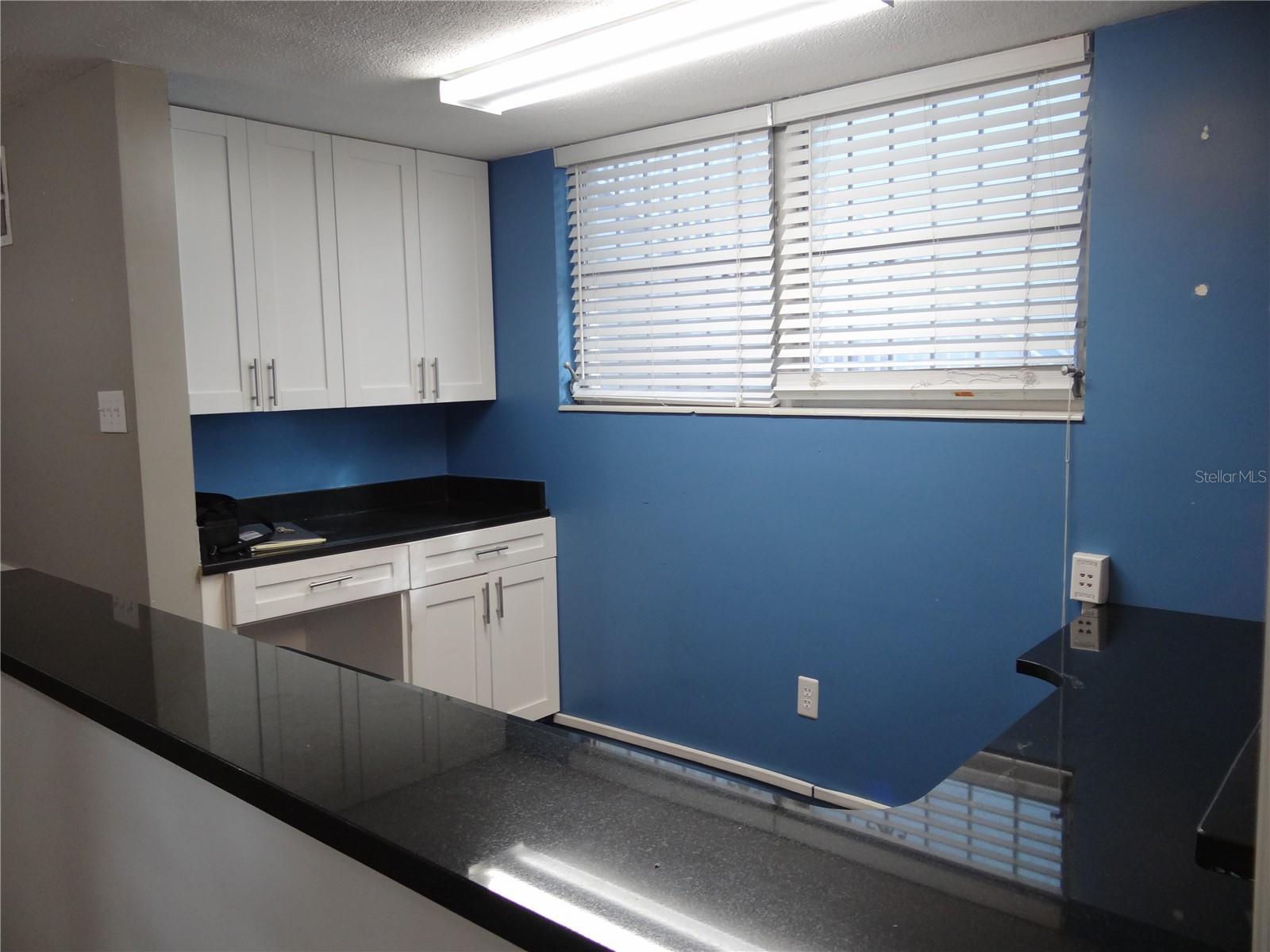 Image 4 of 37 For 3863 Central Avenue