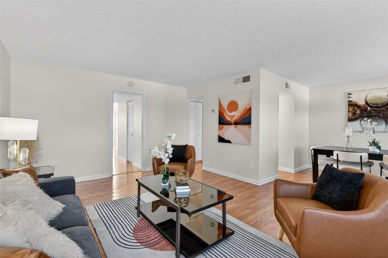 Image 3 of 31 For 5080 Locust Street Ne 328