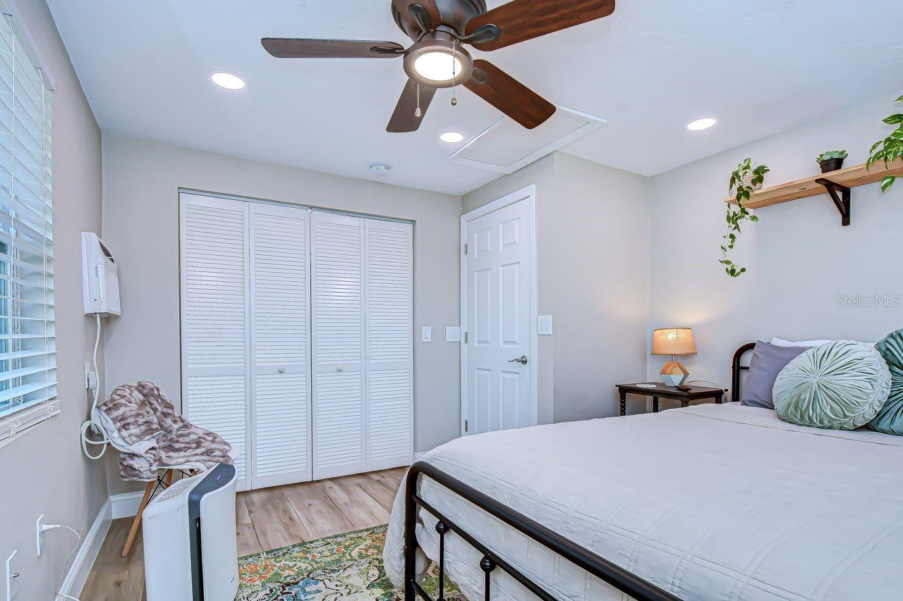 Image 13 of 23 For 4444 17th Street W A