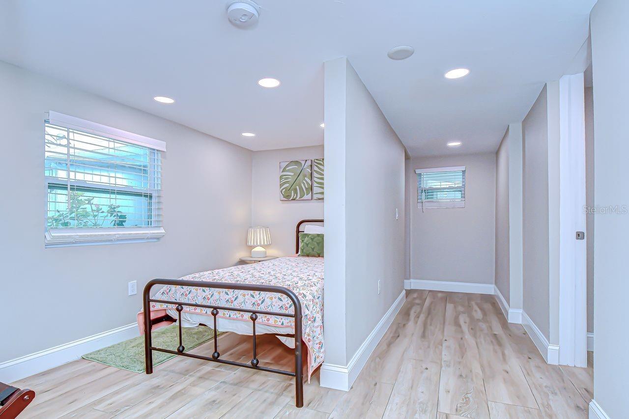 Image 17 of 23 For 4444 17th Street W A