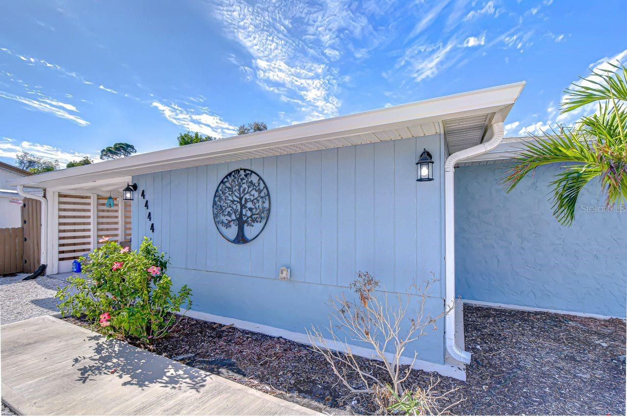 Image 4 of 23 For 4444 17th Street W A