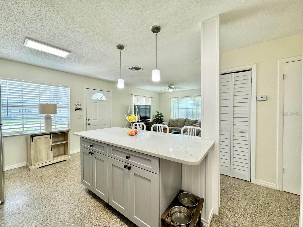 Image 7 of 22 For 6331 Renellie Court