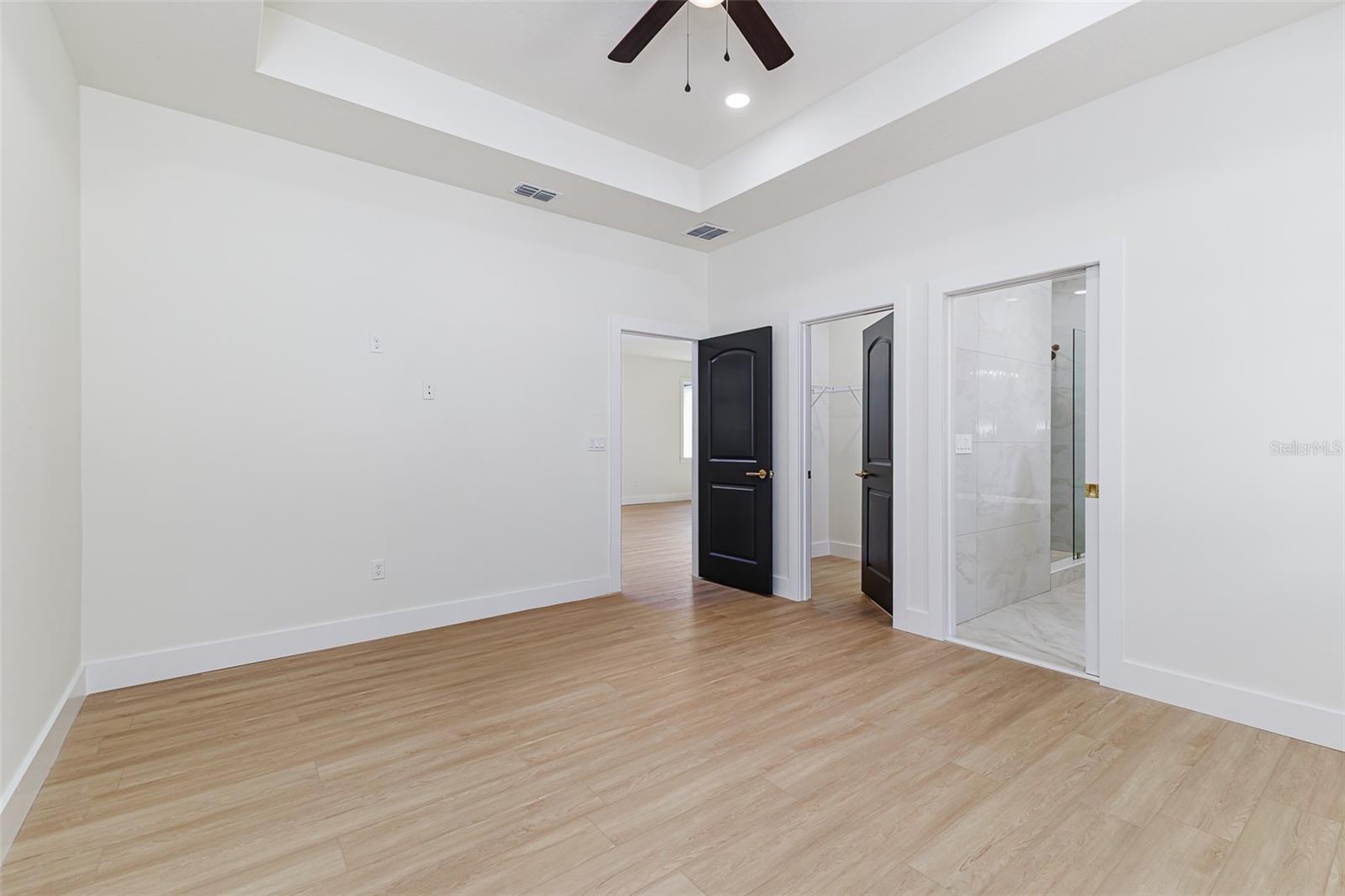 Image 12 of 22 For 7907 Greenwood Avenue