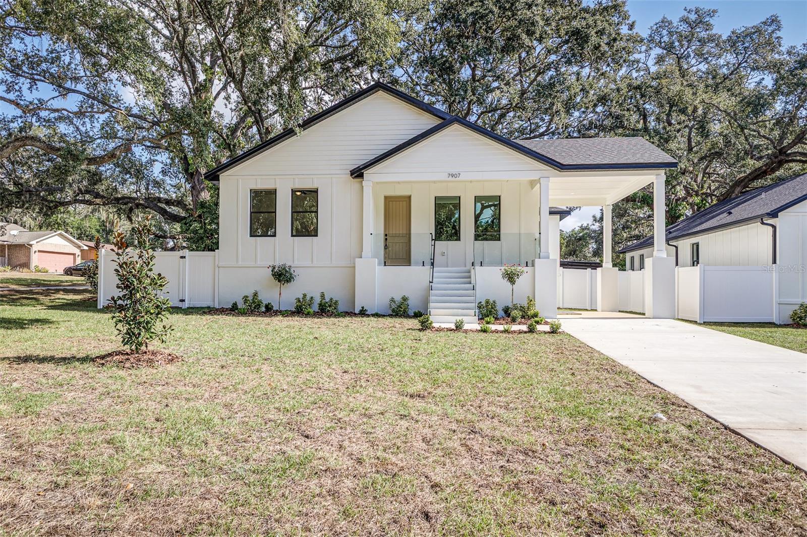 Image 3 of 22 For 7907 Greenwood Avenue