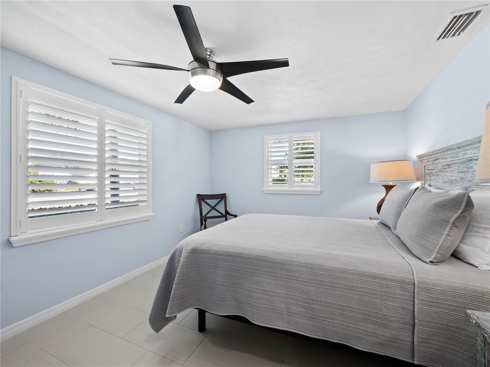 Image 17 of 47 For 744 Jungle Queen Way