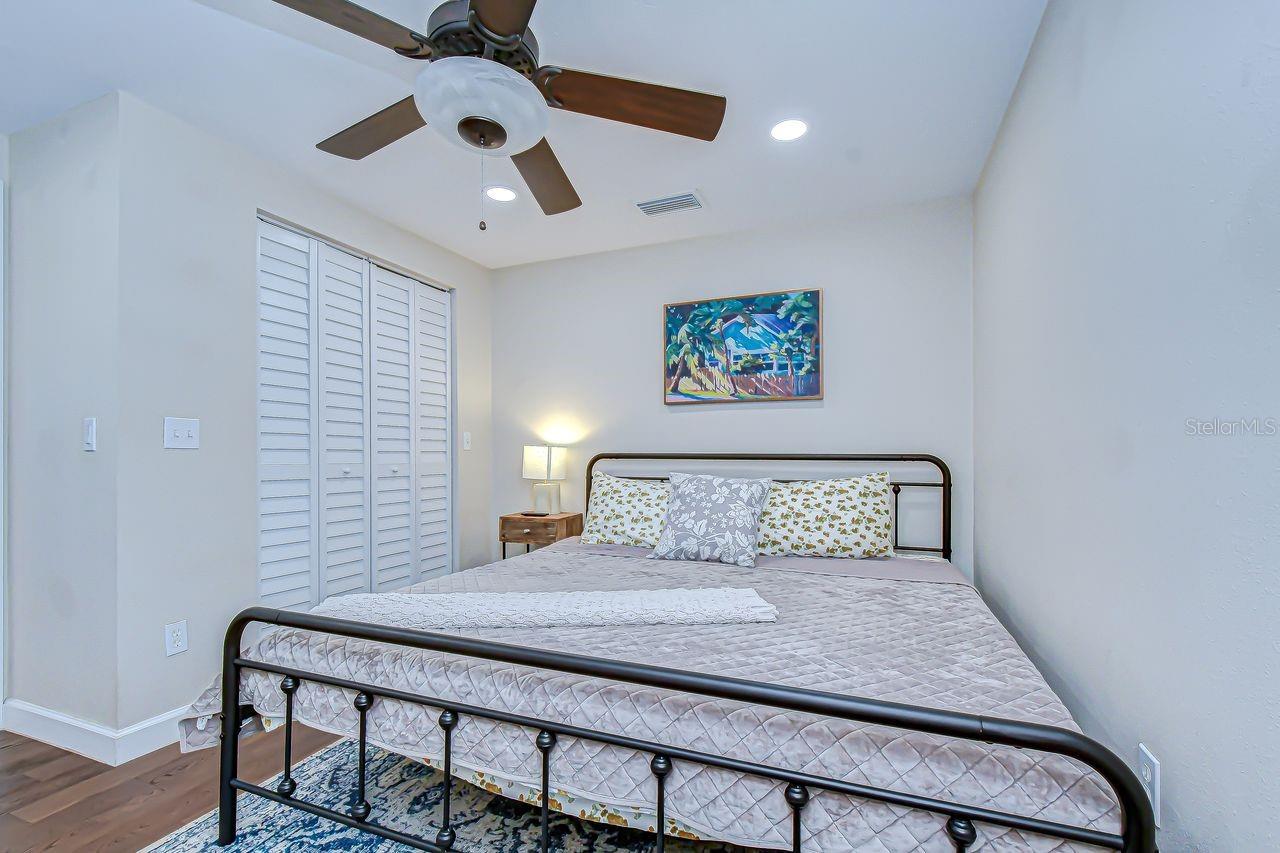 Image 23 of 25 For 4444 17th Street W B