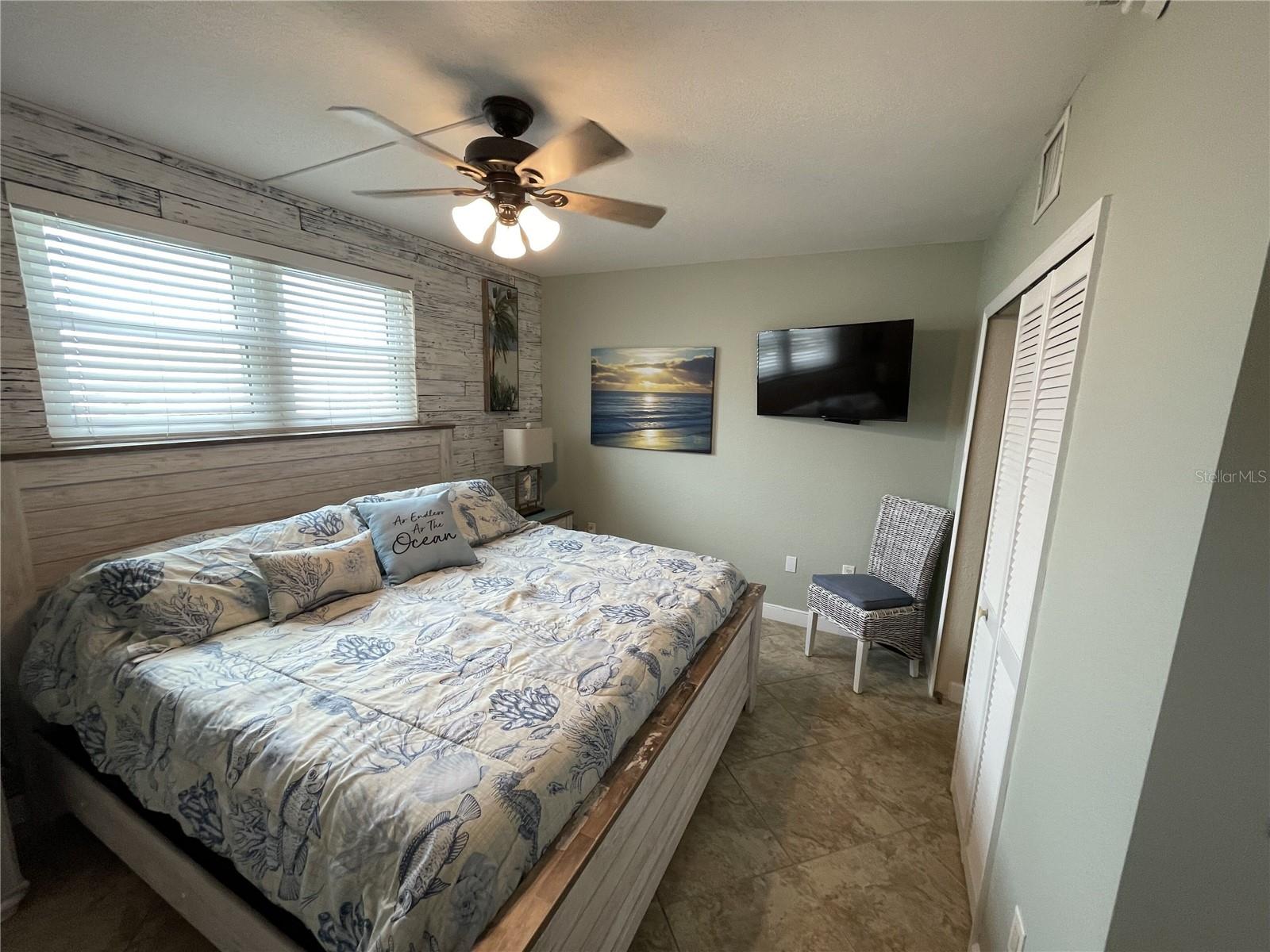 Image 26 of 55 For 445 Hamden Drive 505