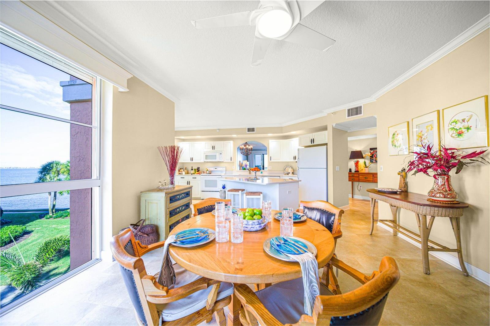 Image 7 of 40 For 4991 Bacopa Lane S 201