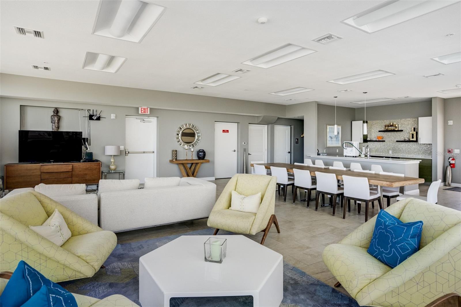 Image 13 of 15 For 223 Island Way 5d